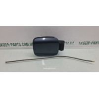 Лючок паливного бака комбі код фарби 9153 Skoda Octavia A5 1Z9809857 VAG (1Z9809857)