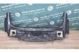 Задня панель Skoda Octavia a5 універсал VAG (1Z9813305)