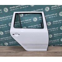 Двері задні праві Skoda Octavia A5 універсал колір 9p9p VAG (1Z9833312AB)