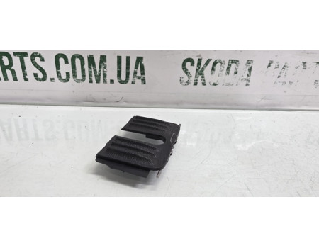 Заглушка замка багажника Skoda Octavia A5 універсал VAG (1Z9863475)