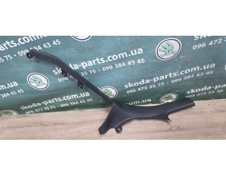 Накладка порогу внутрішня задня ліва Skoda Octavia A5 універсал VAG (1Z9867767)