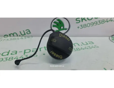 Кришка паливного бака Skoda Octavia A7 3AA201553 VAG (3AA201553)