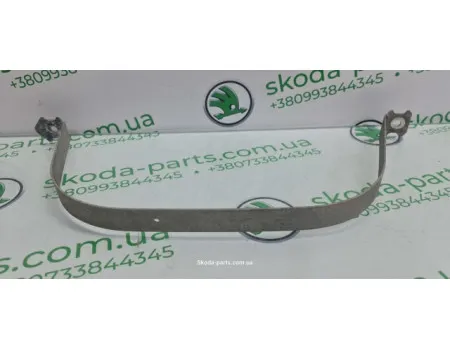 Кронштейн кріплення паливного бака лівий 2.5tdi Skoda Superb 3B0201653 VAG (3B0201653)