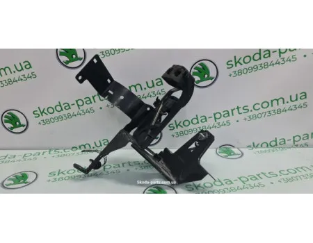 Кронштейн кріплення блоку АБС ABS 2.5tdi Skoda Superb 3B0614335B VAG (3B0614335B)