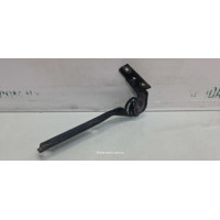 Завіса петля капоту права Skoda Superb 3B0823302A VAG (3B0823302A)