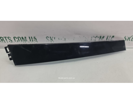 Накладка дверей задня ліва Skoda Superb VAG (3B0839901)