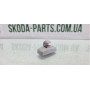 Фіксатор кріплення сонцезахисного козирка Skoda Fabia 3B0857561B VAG (3B0857561B)