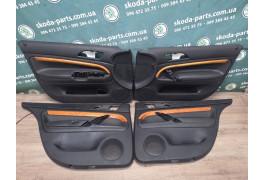 Карти дверей обшивка дверей комплект 4шт шкіра Skoda Superb VAG (3B0867011)