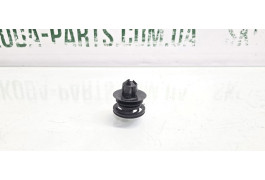 Кліпса Пістолет карти дверей Skoda Superb VAG (3B0868243)