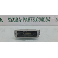 Плафон освітлення салону Skoda Superb 3B0947291 VAG (3B0947291)