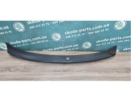 Вітрова панель Жабо Skoda Superb VAG (3B1819415E)