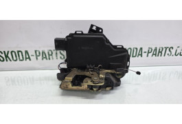 Замок дверей електричний передній лівий Volkswagen Golf 4 VAG (3B1836015B)