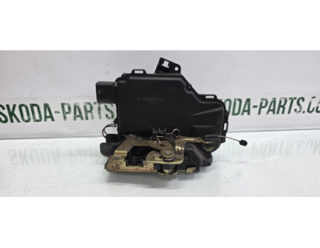 Замок дверей електричний передній лівий Volkswagen Golf 4 VAG (3B1836015B)