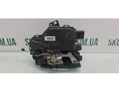 Замок передньої правої дверки Skoda Superb 3B1837016AD VAG (3B1837016AD)