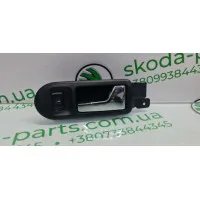 Ручка дверей внутрішня передня права Volkswagen Golf 4 3B1837114T VAG (3B1837114T)