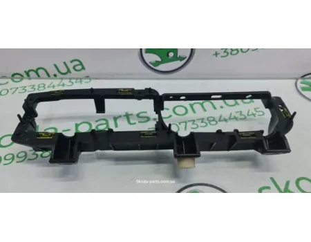 Кронштейн ручки дверей внутрішній передній лівий Skoda Octavia Tour 3B1867179B VAG (3B1867179B)