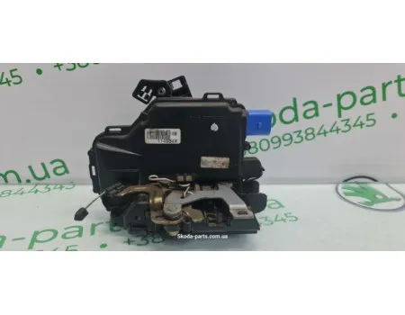 Замок дверей задній правий Skoda Superb 3B4839016AG VAG (3B4839016AG)