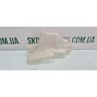 Кришка накладка лівого заднього замка дверей Volkswagen Passat b5 3B4839349 вживаний VAG (3B4839349)