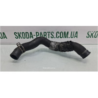 Патрубок системи охолодження двигуна Volkswagen Passat B6 3C0121157AA вживаний VAG (3C0121157AA)