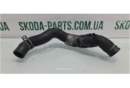 Патрубок системи охолодження двигуна Volkswagen Passat B6 3C0121157AA вживаний VAG (3C0121157AA)