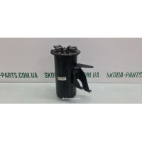 Корпус паливного фільтра Skoda Octavia a5 1.6 TDI VAG (3C0127400D)