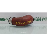 Патрубок Інтеркулера турбіни верхній лівий Skoda Octavia A5 VAG (3C0145828K)