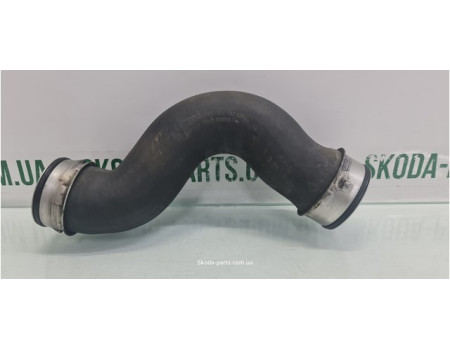 Патрубок інтеркулера правий Volkswagen Passat B6 3C0145832 вживаний VAG (3C0145832)