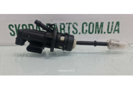 Циліндр щеплення головний Volkswagen Passat B6 3C0721388A вживаний VAG (3C0721388A)