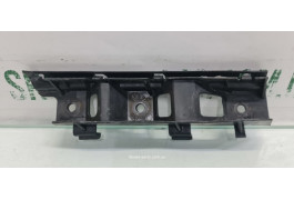 Направляюча переднього бампера права Volkswagen Passat B6 3C0807184 VAG (3C0807184)