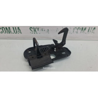 Гак капоту Volkswagen Passat B6 3C0823480 VAG (3C0823480)