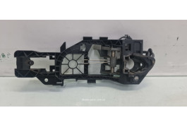 Кронштейн кріплення ручки дверей передній лівий Volkswagen Passat B6 3C0837885H VAG (3C0837885H)