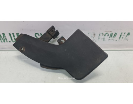 Бризговик задній лівий Volkswagen Passat B6 VAG (3C0854855C)