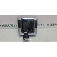 Накладка ручки перемикання передач Volkswagen Passat B6 3C0864263 VAG (3C0864263)