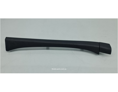 Накладка лобового скла ліва Volkswagen Passat B7 3C0868237 VAG (3C0868237)