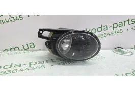 Фара протитуманна права Volkswagen Passat B6 3c0941700B VAG (3C0941700B)