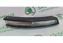 Поворот правий Volkswagen Passat B6 3C0953042E VAG (3C0953042E)