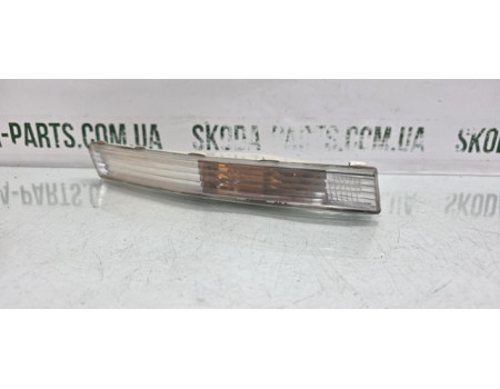 Вказівник повороту правий Volkswagen Passat B6 3C0953042L VAG (3C0953042L)