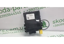 Блок підкермовий під мультикермо Volkswagen Passat B6 3C0953549K VAG (3C0953549K)