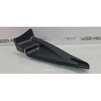 Накладка жабо права Volkswagen Passat B6 3C1815159C VAG (3C1815159C)