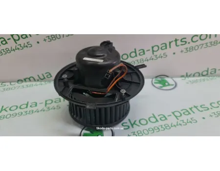 Вентилятор пічки Volkswagen Passat B6 3C1820015N VAG (3C1820015N)