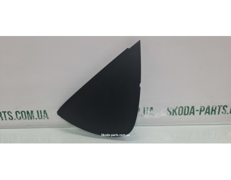 Накладка торпеди права Volkswagen Passat B6 3C1858218B VAG (3C1858218B)