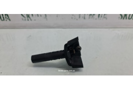 Направляюча замка лючка паливного бака комбі Volkswagen Passat B6 3C9810899 VAG (3C9810899)