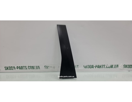 Накладка дверей задня ліва комбі Volkswagen Passat B6 3C9839903 VAG (3C9839903)