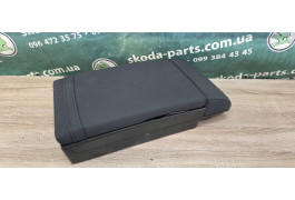 Підлокітник заднього сидіння Volkswagen Passat B6 VAG (3C9885205)