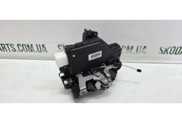 Замок дверей передній лівий Skoda Octavia a5 рестайл 3D1837015Ad VAG (3D1837015AD)