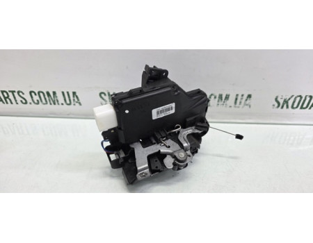 Замок дверей передній лівий Skoda Octavia a5 рестайл 3D1837015Ad VAG (3D1837015AD)