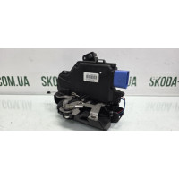 Замок дверей передній правий Skoda Octavia A5 3D1837016AC VAG (3D1837016AC)