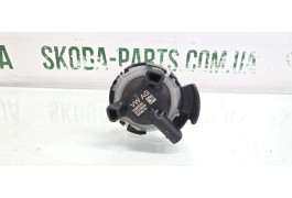 Датчик бокового удару передній AIRBAG Skoda Octavia A7 VAG (3Q0959354)