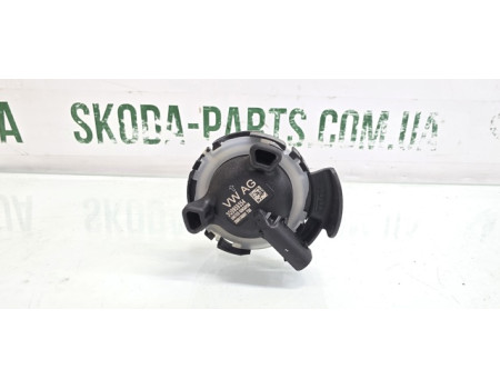 Датчик бокового удару передній AIRBAG Skoda Octavia A7 VAG (3Q0959354)