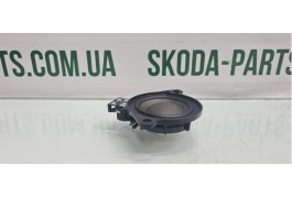 Пищалка задня права Skoda Superb 2 VAG (3T0035411C)